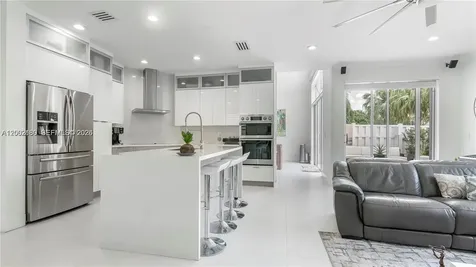 321 SW 194th Avenue Pembroke Pines FL 33029