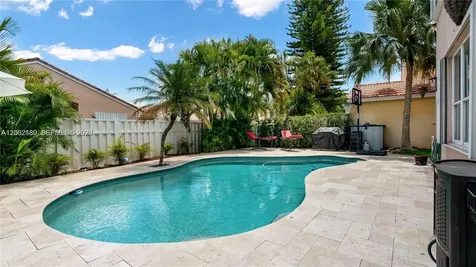 321 SW 194th Avenue Pembroke Pines FL 33029