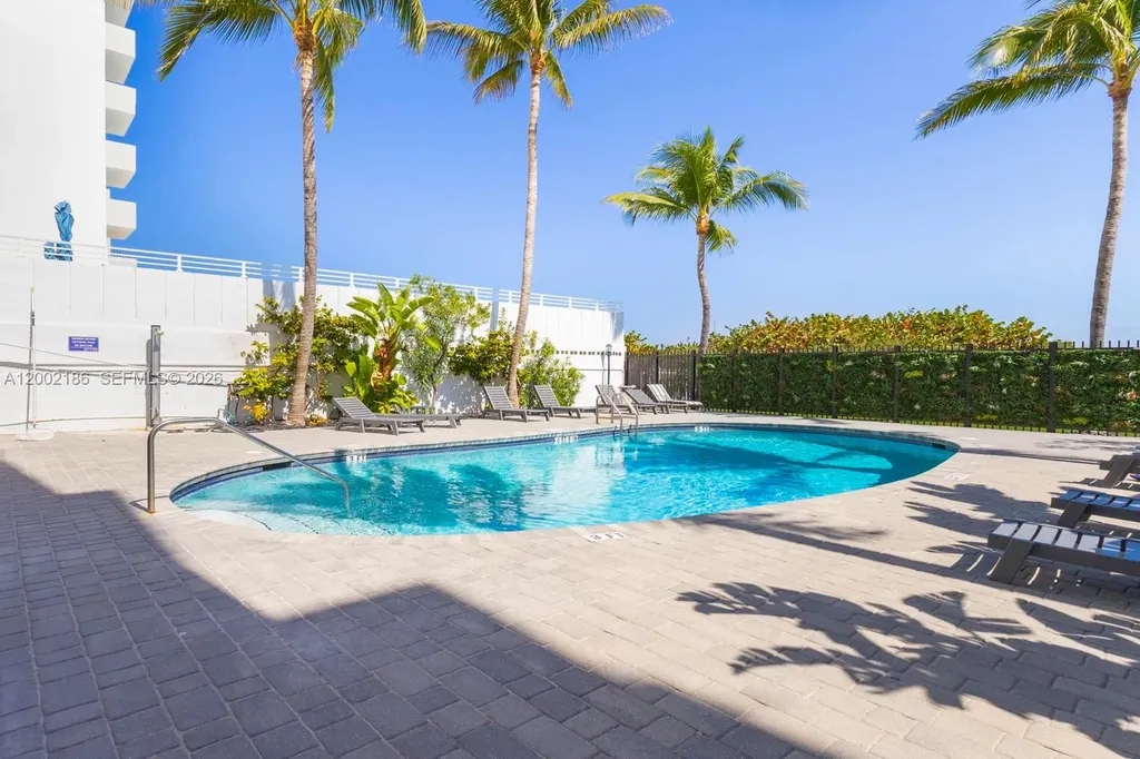 335 Ocean Drive Miami Beach FL 33139