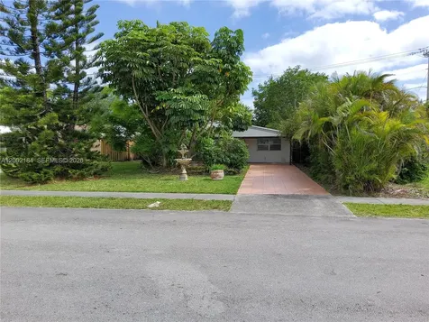 1348 NE 176th Street North Miami Beach FL 33162