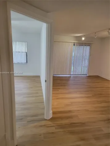 8290 Lake Drive Doral FL 33166