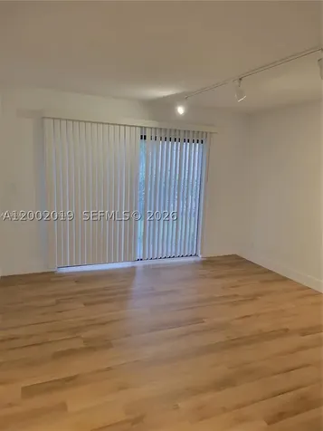 8290 Lake Drive Doral FL 33166