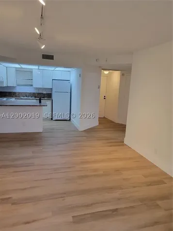 8290 Lake Drive Doral FL 33166