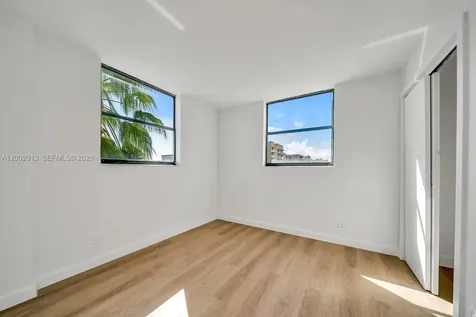 501 SW 1st Street Miami FL 33130