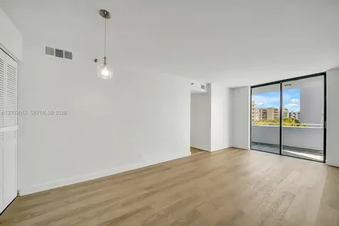 501 SW 1st Street Miami FL 33130