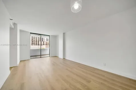 501 SW 1st Street Miami FL 33130
