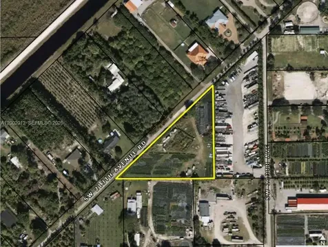 213XX SW 213 Avenue Road Unincorporated Dade FL 33187