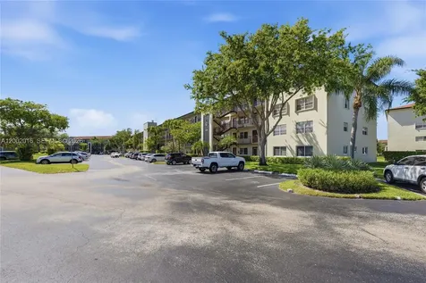 13255 SW 9th Court Pembroke Pines FL 33027