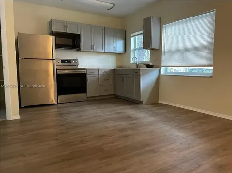 1720 Pierce Street Hollywood FL 33020
