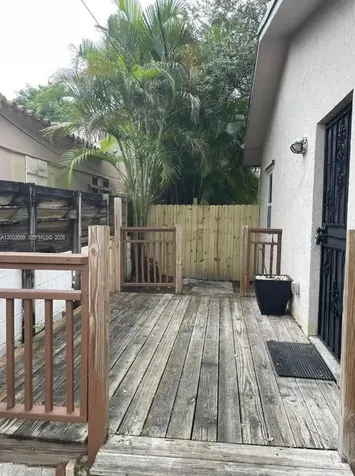 1720 Pierce Street Hollywood FL 33020