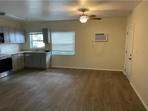 1720 Pierce Street Hollywood FL 33020