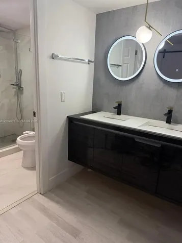 671 NE 195th Street Miami FL 33179