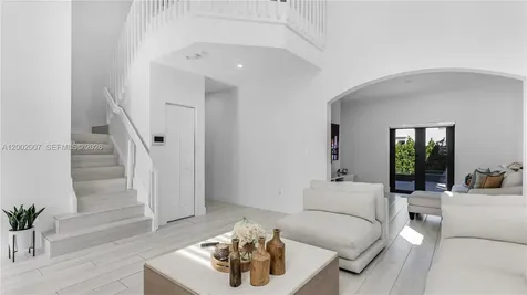15817 SW 138th Terrace Miami FL 33196