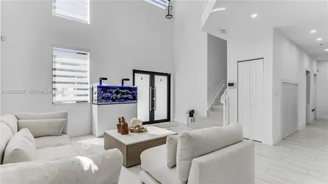15817 SW 138th Terrace Miami FL 33196