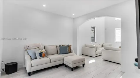 15817 SW 138th Terrace Miami FL 33196