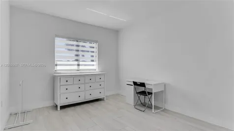 15817 SW 138th Terrace Miami FL 33196