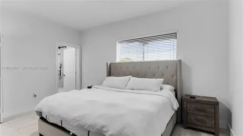 15817 SW 138th Terrace Miami FL 33196