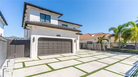 15817 SW 138th Terrace Miami FL 33196