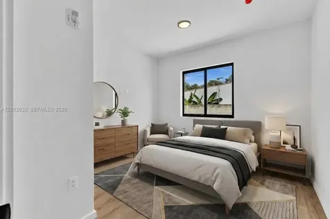 753 NW 30th Street Miami FL 33127