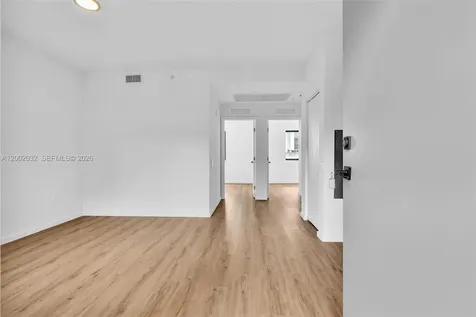 753 NW 30th Street Miami FL 33127