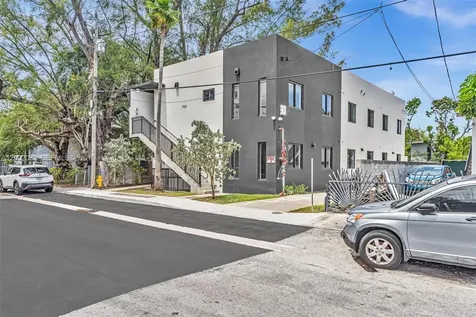 753 NW 30th Street Miami FL 33127