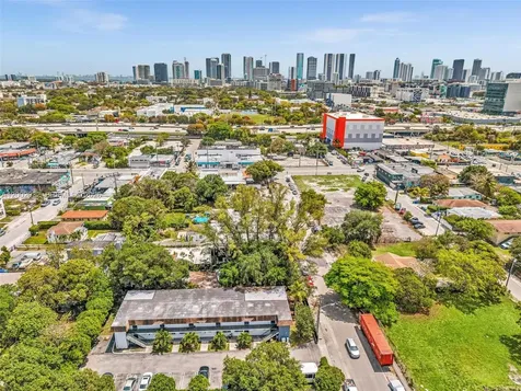 753 NW 30th Street Miami FL 33127