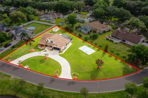 1805 Harbor Boulevard Kissimmee FL 34744