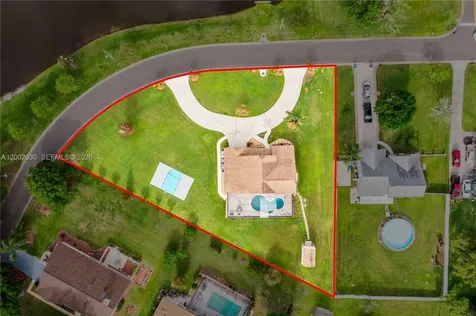 1805 Harbor Boulevard Kissimmee FL 34744