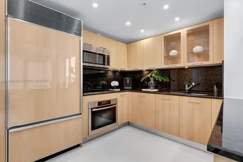 6899 Collins Avenue Miami Beach FL 33141