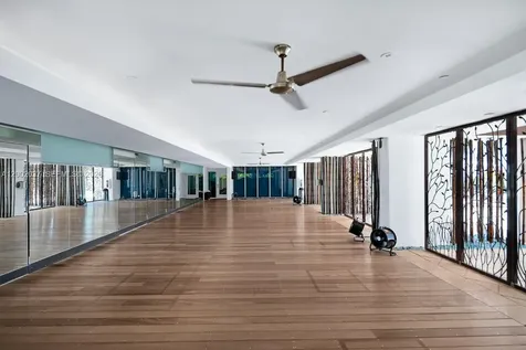 6899 Collins Avenue Miami Beach FL 33141