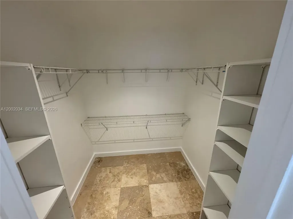 2724 NE 15th Street Fort Lauderdale FL 33304