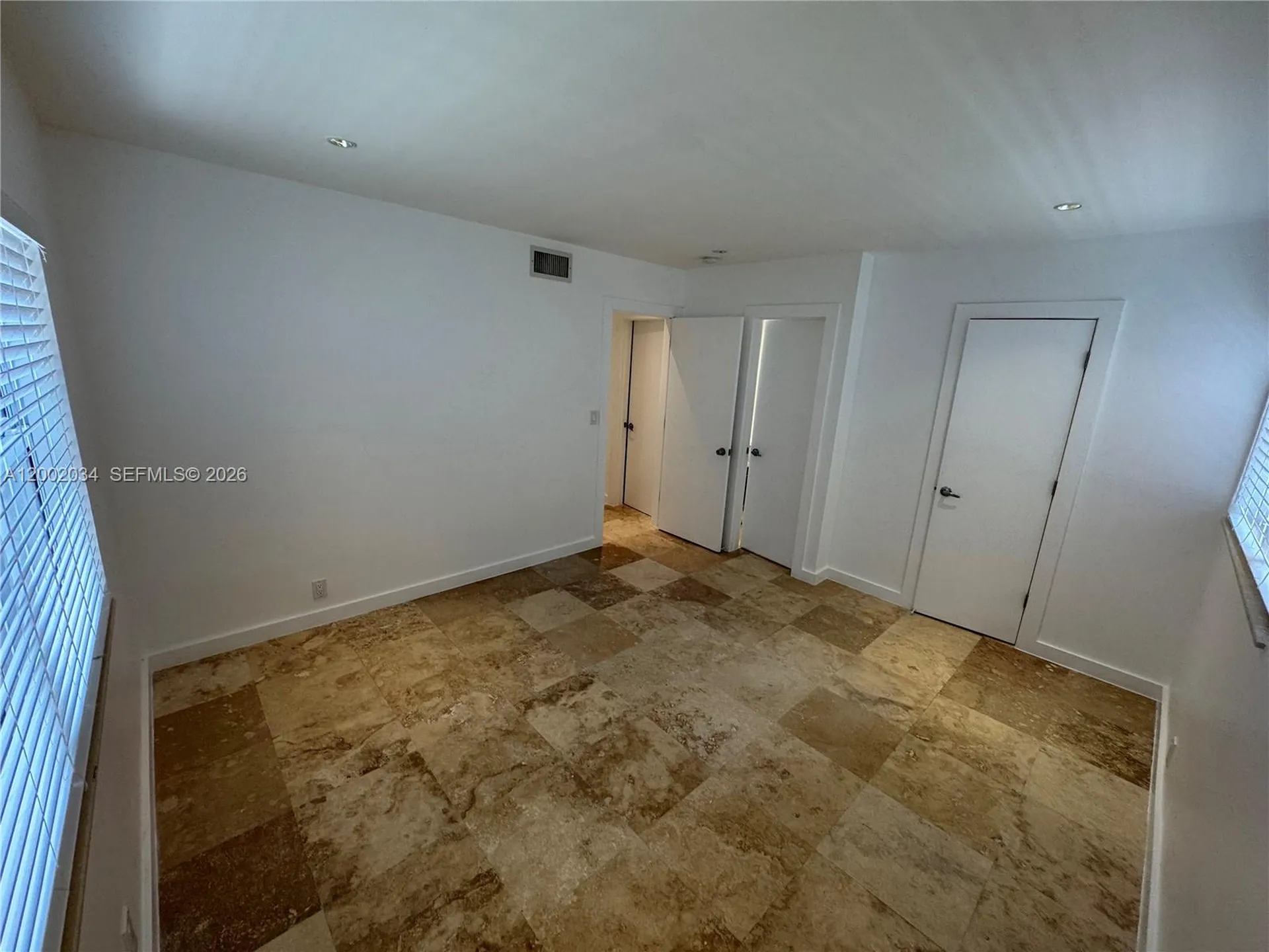 2724 NE 15th Street Fort Lauderdale FL 33304