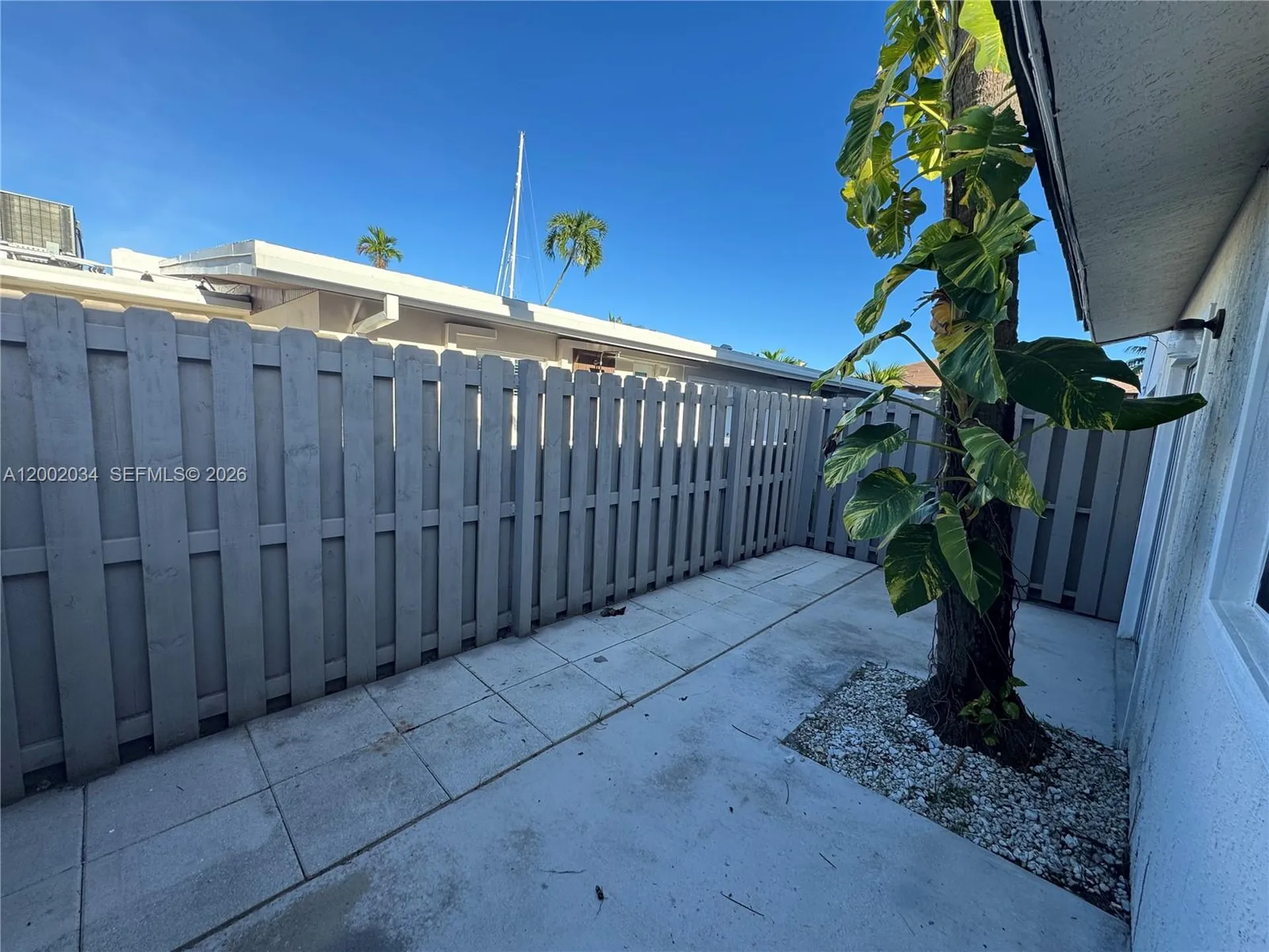 2724 NE 15th Street Fort Lauderdale FL 33304