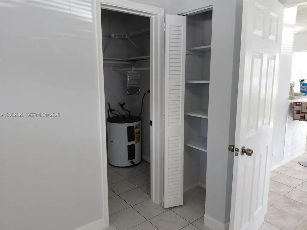 1433 SW 24th Court Fort Lauderdale FL 33315