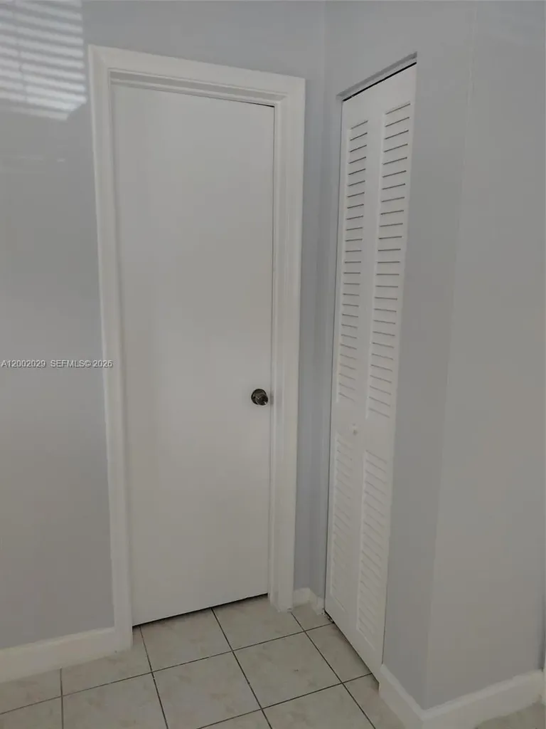 1433 SW 24th Court Fort Lauderdale FL 33315