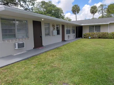 1433 SW 24th Court Fort Lauderdale FL 33315