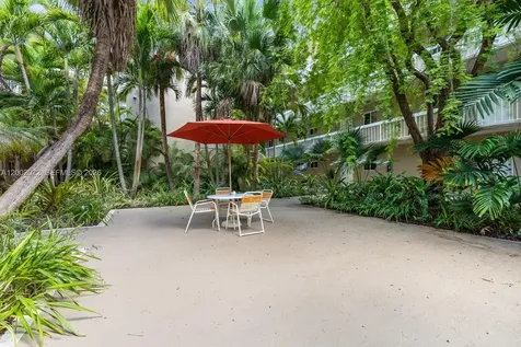 7845 Camino Real Miami FL 33143