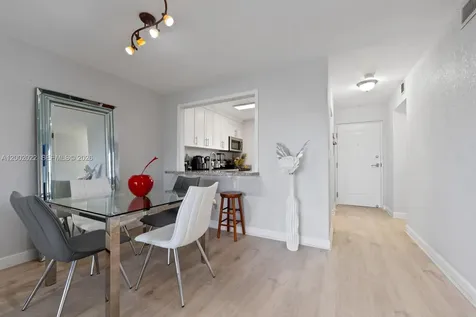 7845 Camino Real Miami FL 33143