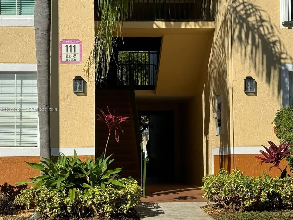 111 Yacht Club Way Hypoluxo FL 33462