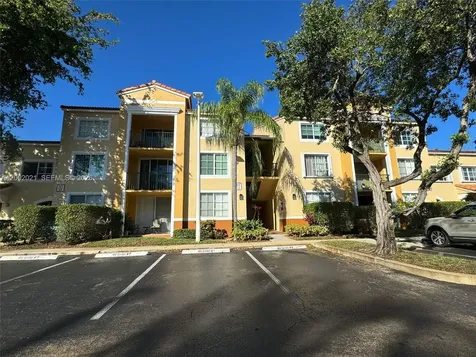 111 Yacht Club Way Hypoluxo FL 33462