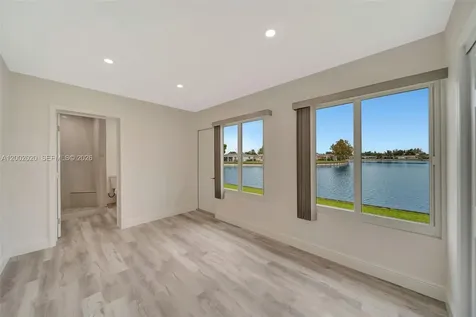 8502 NW 59th Street Tamarac FL 33321