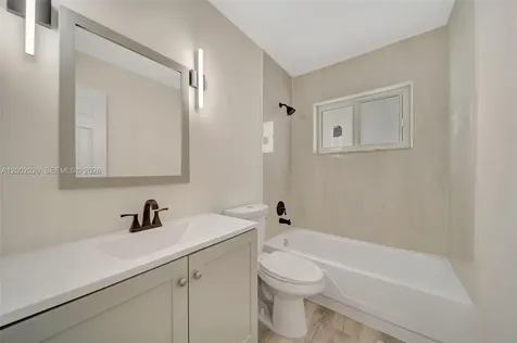 8502 NW 59th Street Tamarac FL 33321