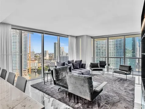 475 Brickell Avenue Miami FL 33131