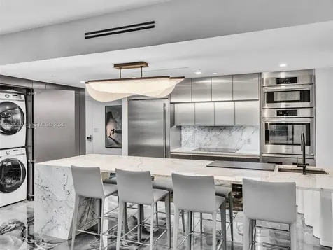 475 Brickell Avenue Miami FL 33131