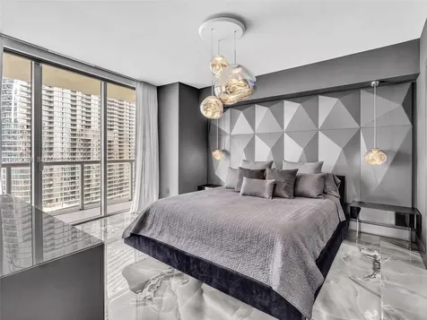 475 Brickell Avenue Miami FL 33131