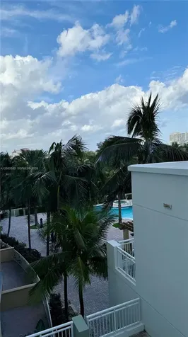 1745 E Hallandale Beach Boulevard Hallandale Beach FL 33009