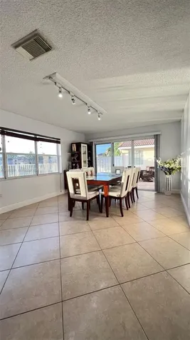 1590 Seagrape Way Hollywood FL 33019