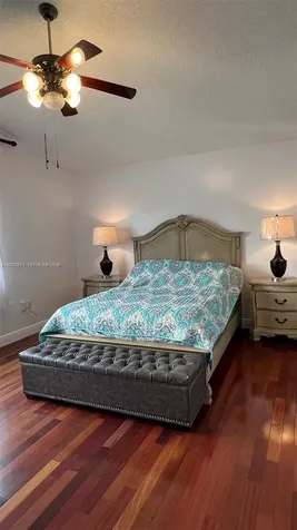 1590 Seagrape Way Hollywood FL 33019