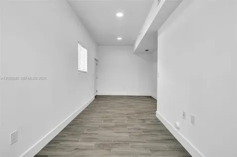 584 NW 35th Street Miami FL 33127