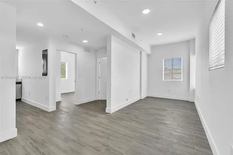 584 NW 35th Street Miami FL 33127